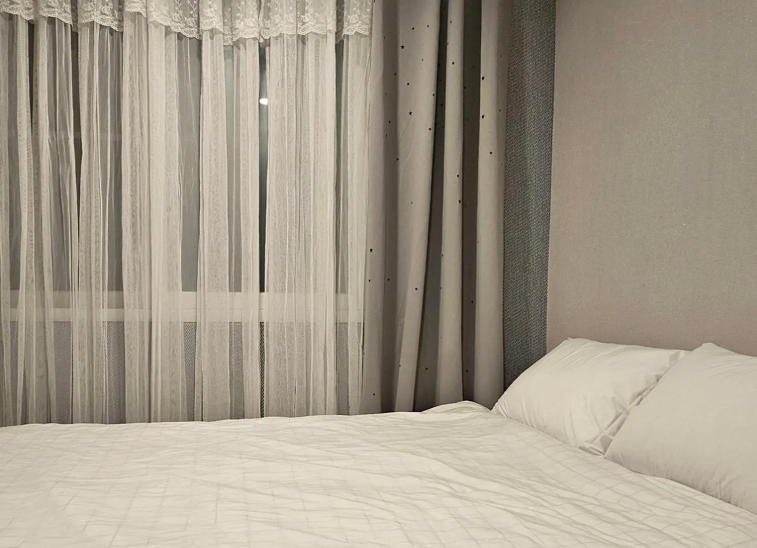J Honor Apartment Seoul 0*,  South Korea