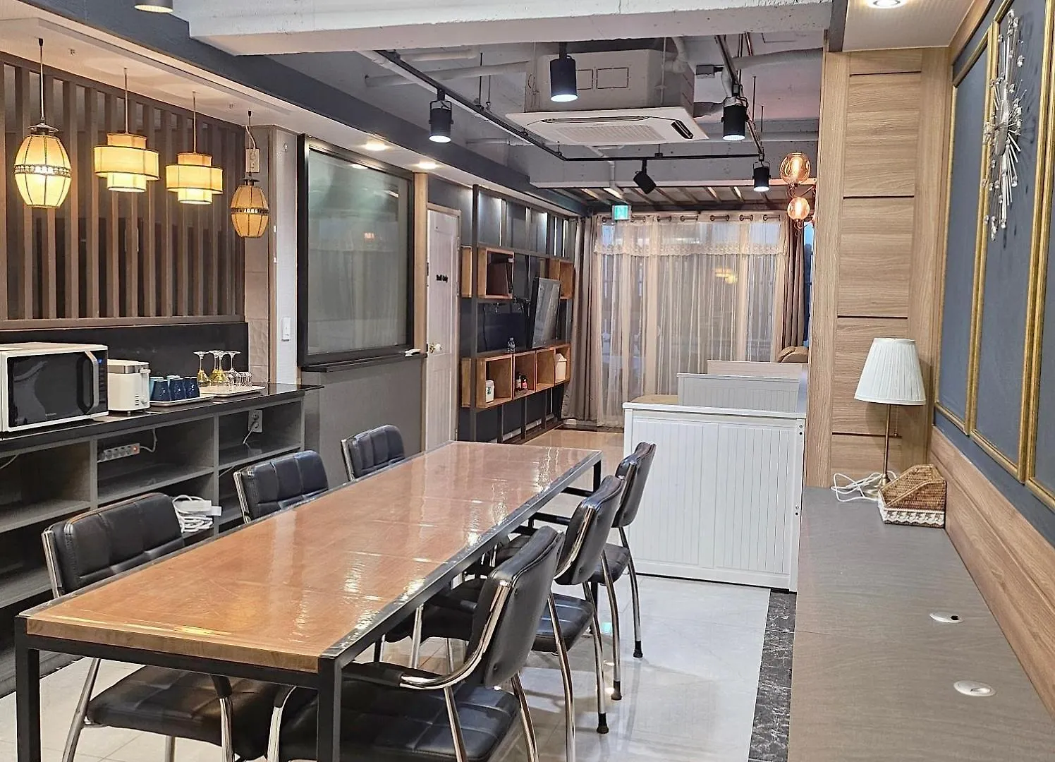 J Honor Apartment Seoul 0*,  South Korea